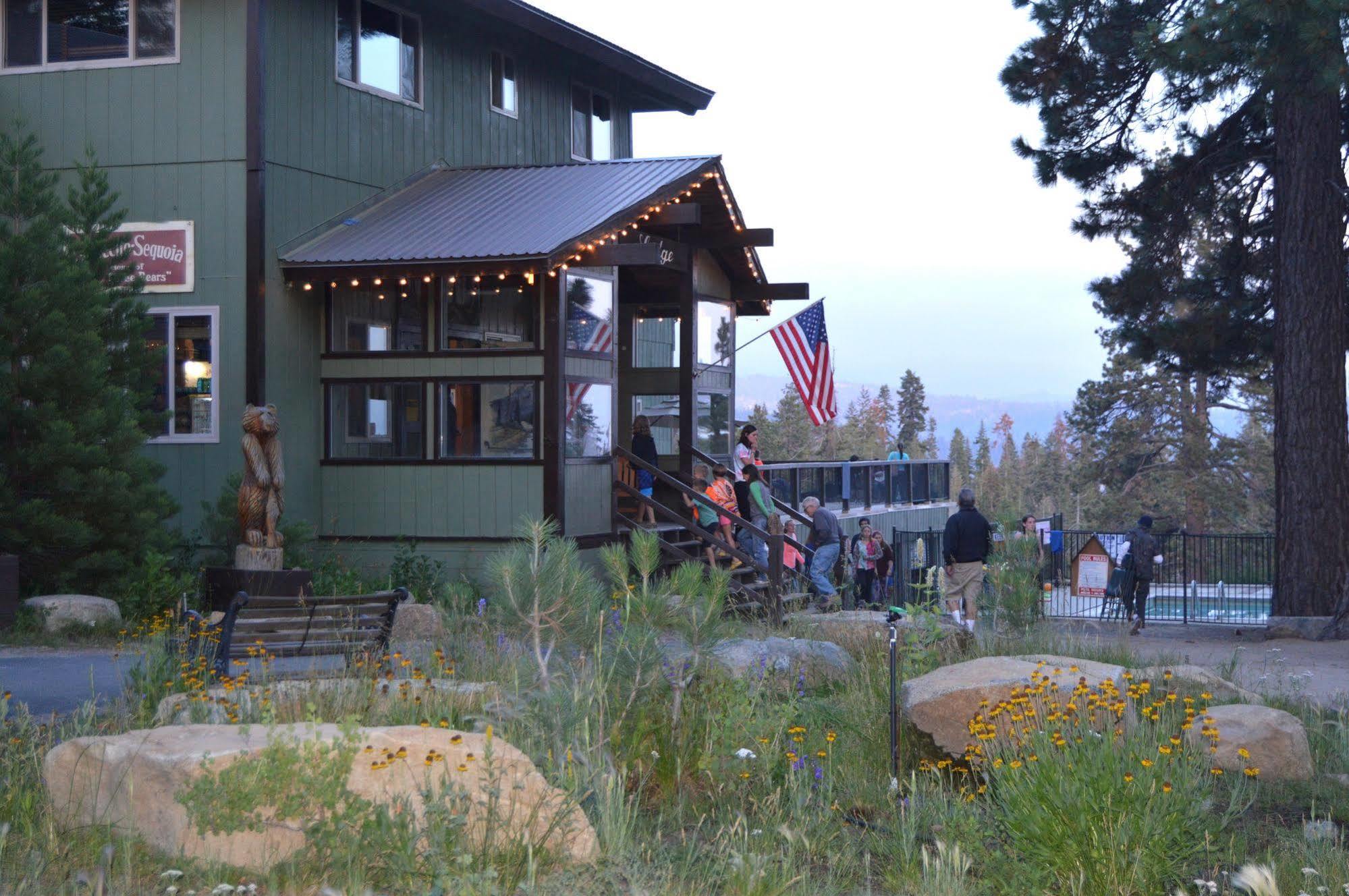 Montecito Sequoia Lodge Wilsonia Exterior photo